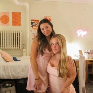 Meet your Posher, Liv